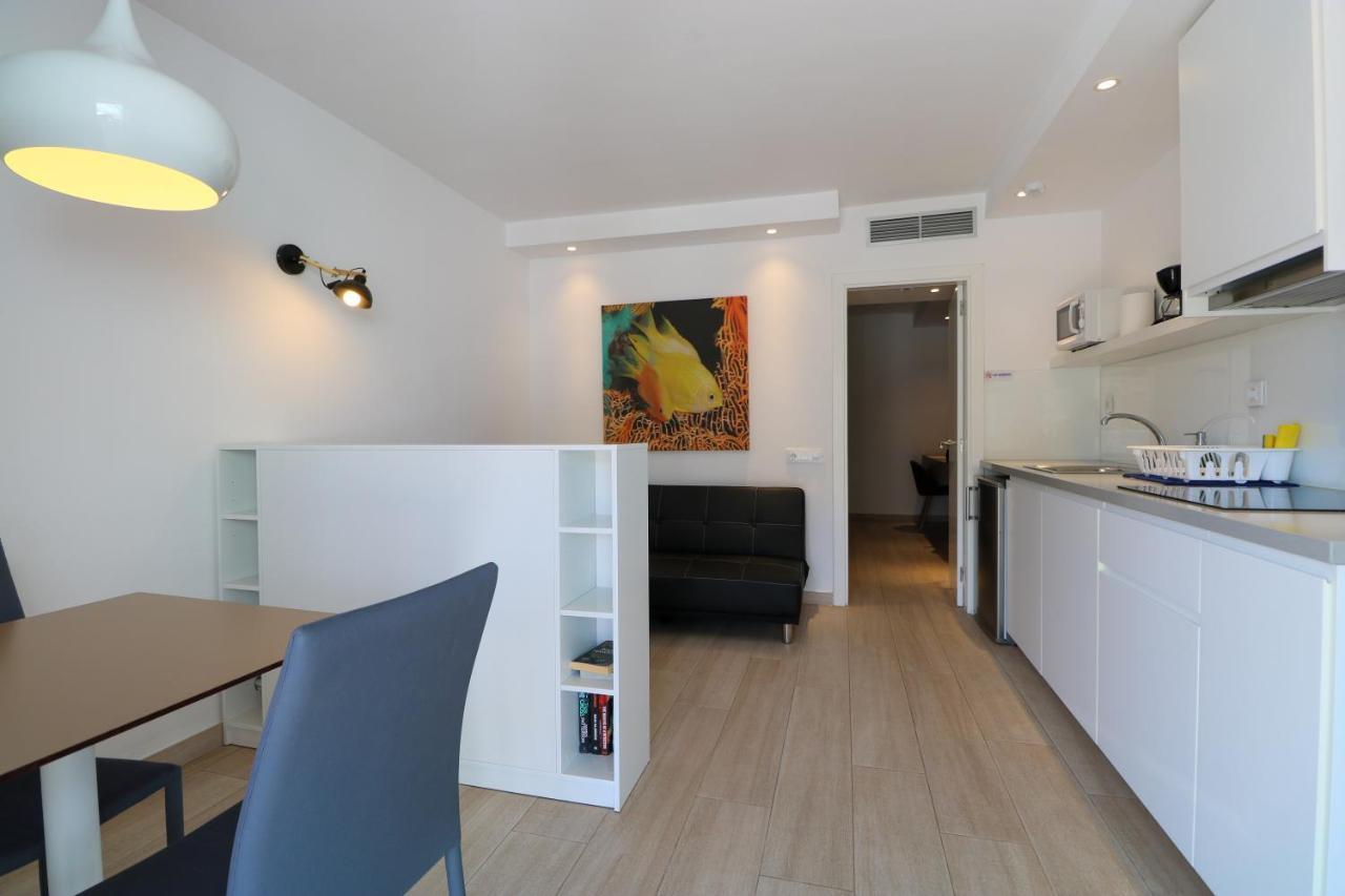 Calypso Boutique Apartments Puerto Rico  Ngoại thất bức ảnh