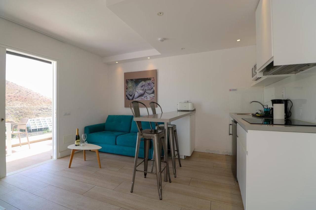 Calypso Boutique Apartments Puerto Rico  Ngoại thất bức ảnh