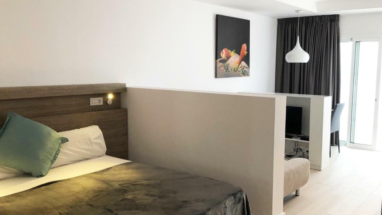 Calypso Boutique Apartments Puerto Rico  Ngoại thất bức ảnh